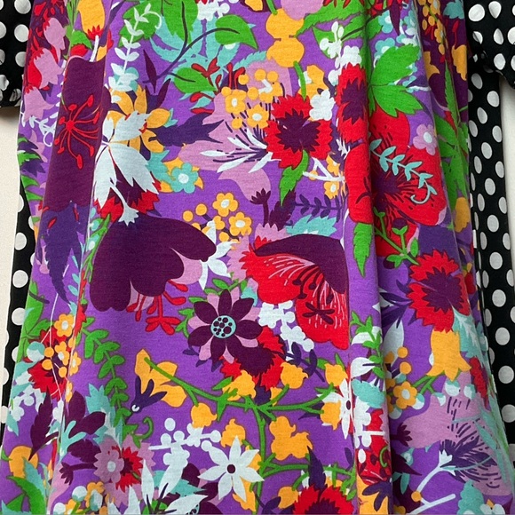 LuLaRoe Floral w/Polka Dot Sleeves - Purple Multi *Coupon - Picture 6 of 11